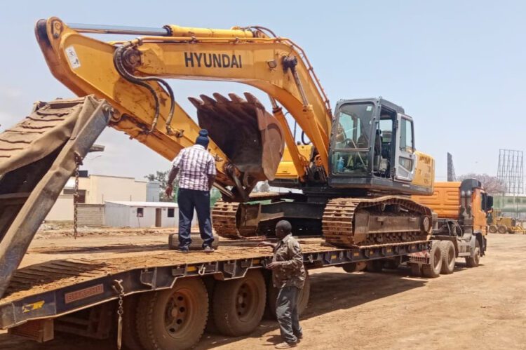 Renting Excavators for Urban Development in Nairobi: Meeting Speed and Precision Needs